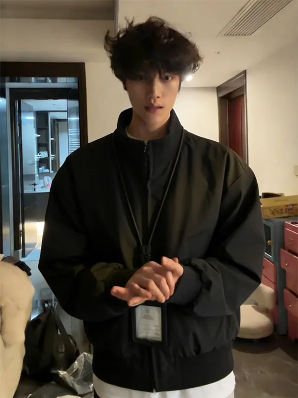 Cleanfit Men's Black Stand Collar Cotton Jacket Winter Thickened American Style Short Flight Coat Warmth Youth Casual Short
Cleanfit Men's Black Stand Collar Cotton Jacket Winter Thickened American Style Short Flight Coat Warmth Youth Casual Short