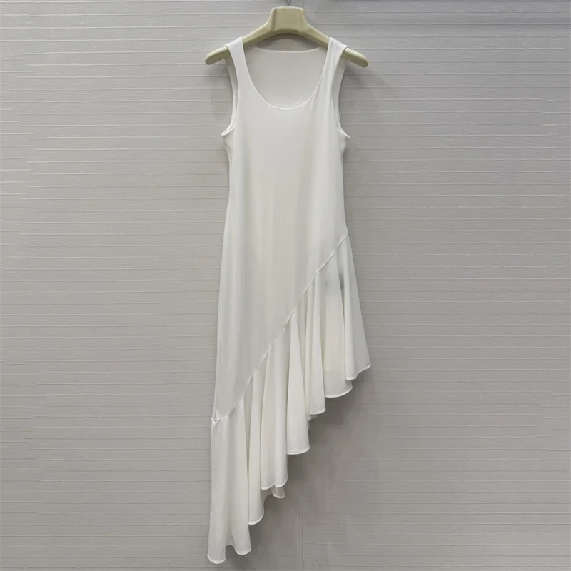 Women's dress New asymmetrical slim fit long dress for summer 2026 Elastic round neck sleeveless dress ruffled pleated dress y2k
Women's dress New asymmetrical slim fit long dress for summer 2026 Elastic round neck sleeveless dress ruffled pleated dress y2k