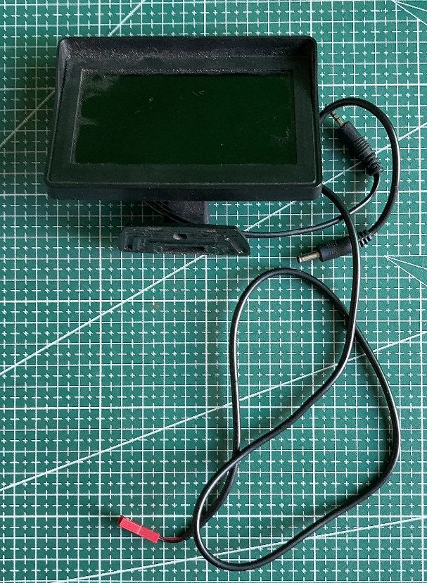 Used 4.3Inch 800x480 High Brightness LED SCREEN display screen For RACING FPV Goggles 5.8G Receiver Realtime Video Return
Used 4.3Inch 800x480 High Brightness LED SCREEN display screen For RACING FPV Goggles 5.8G Receiver Realtime Video Return