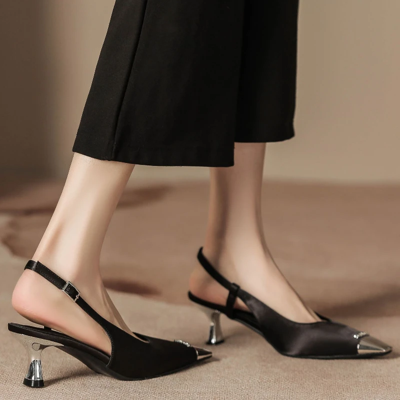 Women's Chunky Heel Sandals Steel Toe H6883-9 Suede Cushion 5CM Low Heel Open Back Summer Fashion Casual Shoes
Women's Chunky Heel Sandals Steel Toe H6883-9 Suede Cushion 5CM Low Heel Open Back Summer Fashion Casual Shoes