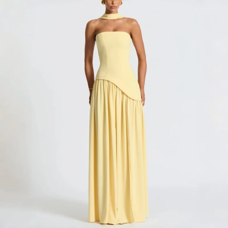 Stylish Women's Casual Dresses Butter Yellow Halter Evening Dresses High Slit Maxi Gown Women's Formal Evening Gowns
Stylish Women's Casual Dresses Butter Yellow Halter Evening Dresses High Slit Maxi Gown Women's Formal Evening Gowns
