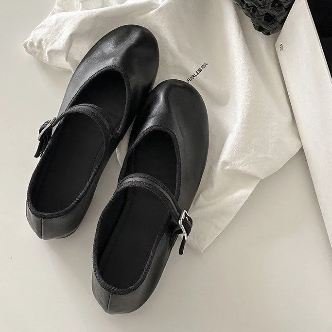 Round-toe low-cut Women's Mary Jane shoes with a single buckle strap flat ballet flats commuter shoes for women
Round-toe low-cut Women's Mary Jane shoes with a single buckle strap flat ballet flats commuter shoes for women