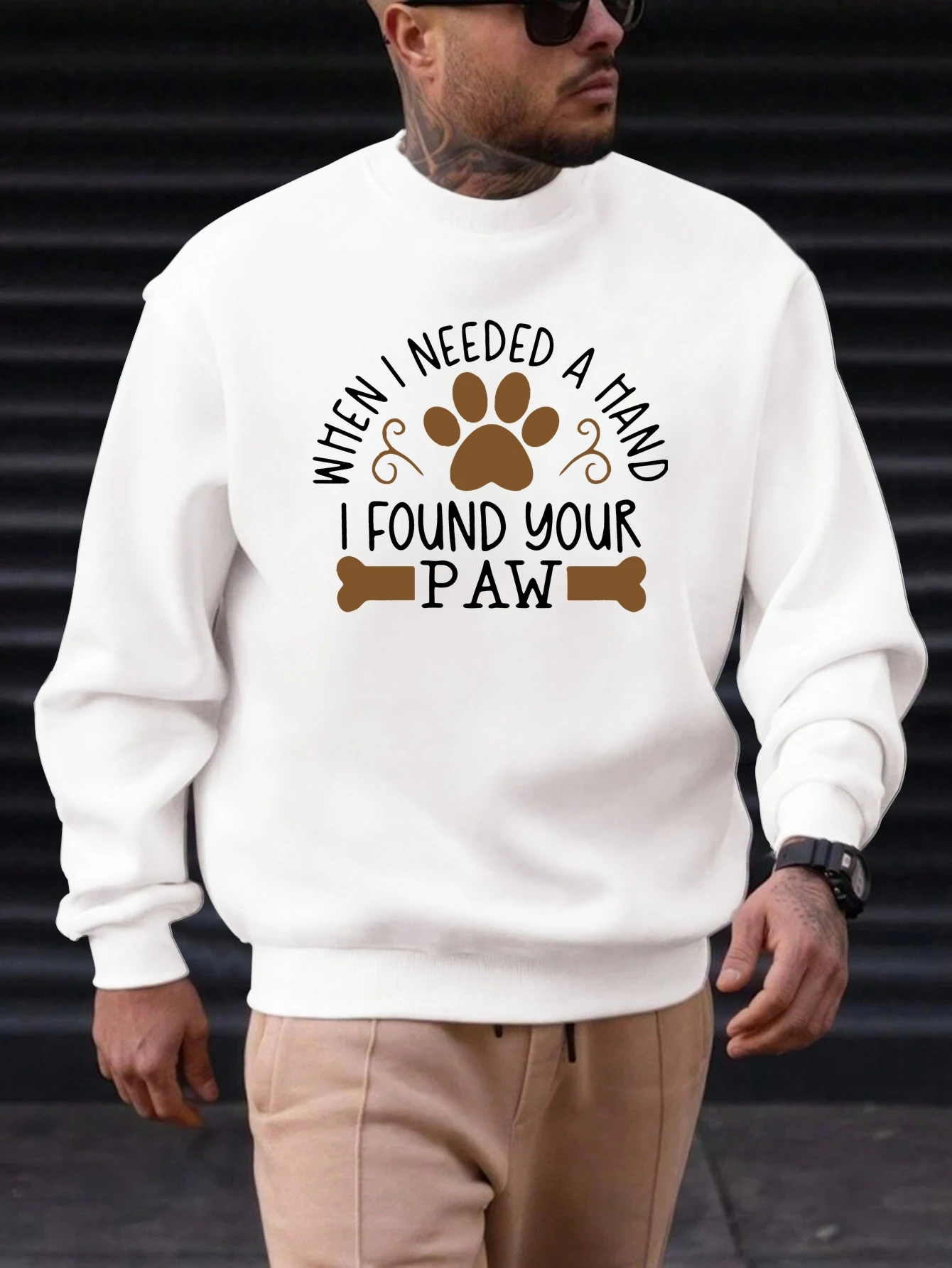 Men's Cotton Crewneck Sweatshirt WHEN I NEEDED A HAND Graphic Print 2025 New Trending Fashion Casual High Quality Top Clothing
Men's Cotton Crewneck Sweatshirt WHEN I NEEDED A HAND Graphic Print 2025 New Trending Fashion Casual High Quality Top Clothing
