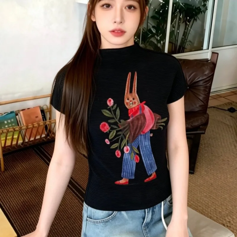 Miyake Pleated Print T-Shirt Plisse Women 2026 Summer New Pleats Versatile Loose Slimming Round Neck Fold Top Knitted Shirt
Miyake Pleated Print T-Shirt Plisse Women 2026 Summer New Pleats Versatile Loose Slimming Round Neck Fold Top Knitted Shirt