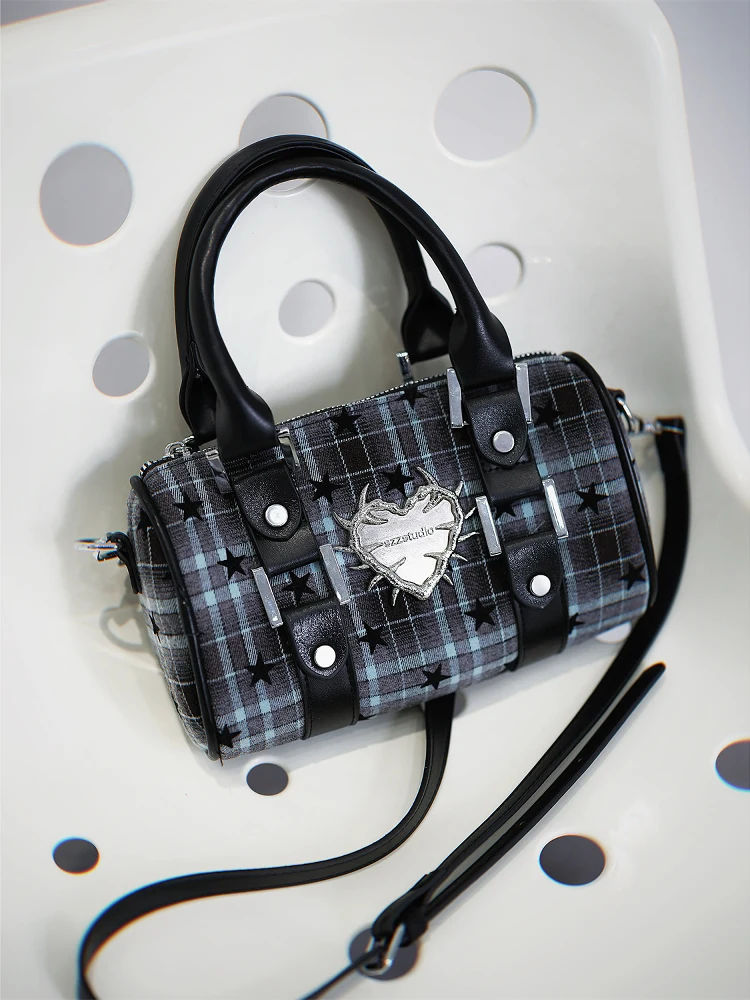 Star Plaid Mini Crossbody Bag - Y2K Sweet Cool Aesthetic Small Boston Shoulder Bag for Women
Star Plaid Mini Crossbody Bag - Y2K Sweet Cool Aesthetic Small Boston Shoulder Bag for Women