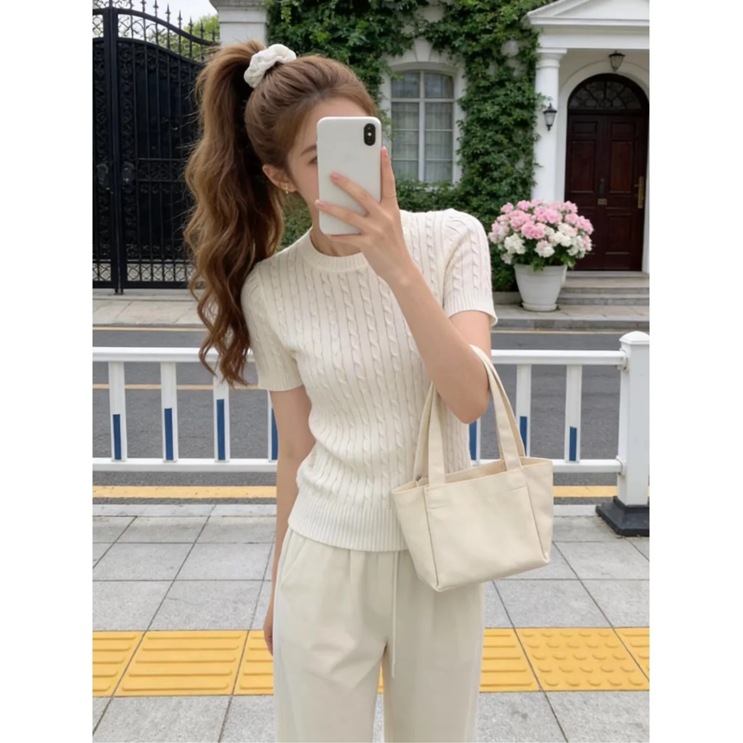 Spring Summer New Women's Knitted Top Short Sleeve Base Layer T-Shirt Stylish Polyester Fiber Commute Style Regular Fit Knitwear
Spring Summer New Women's Knitted Top Short Sleeve Base Layer T-Shirt Stylish Polyester Fiber Commute Style Regular Fit Knitwear