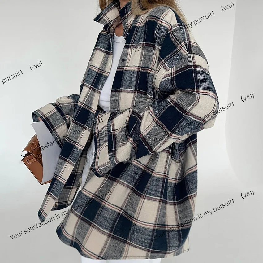 Autumn and winter new plaid shirt loose casual lazy plaid shirt Europe and America
Autumn and winter new plaid shirt loose casual lazy plaid shirt Europe and America