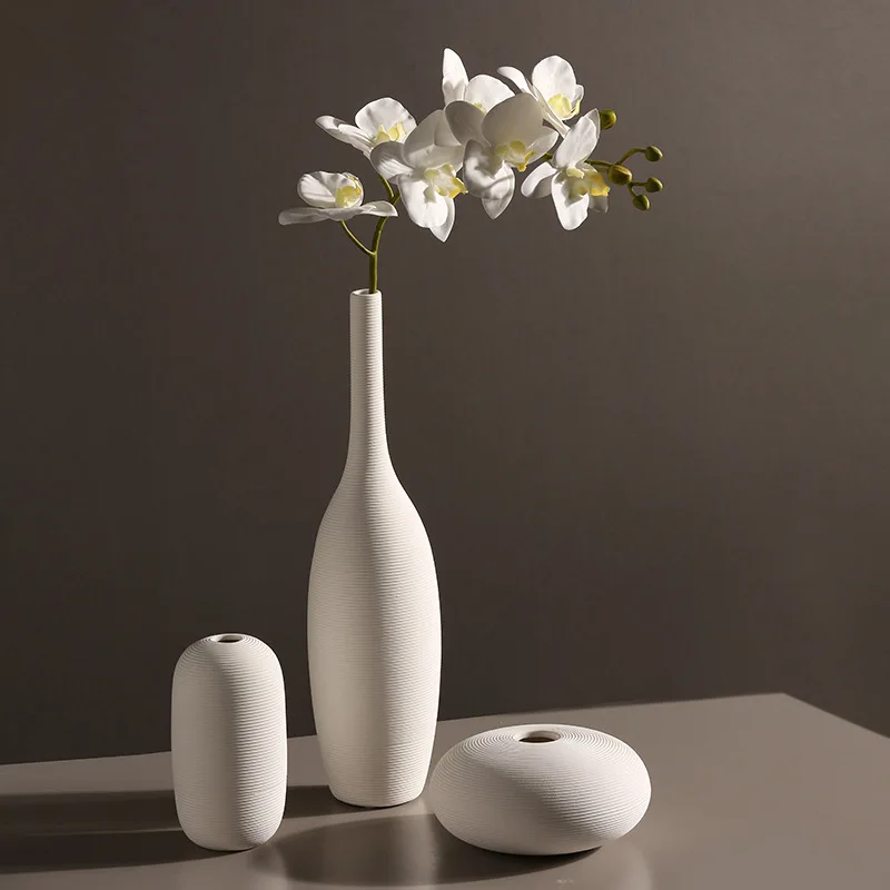 Nordic White Ins Ceramic Vase Decoration Living Room Flower Arrangement Dry Flower Table Bedroom Modern Simple Home Decoration
Nordic White Ins Ceramic Vase Decoration Living Room Flower Arrangement Dry Flower Table Bedroom Modern Simple Home Decoration