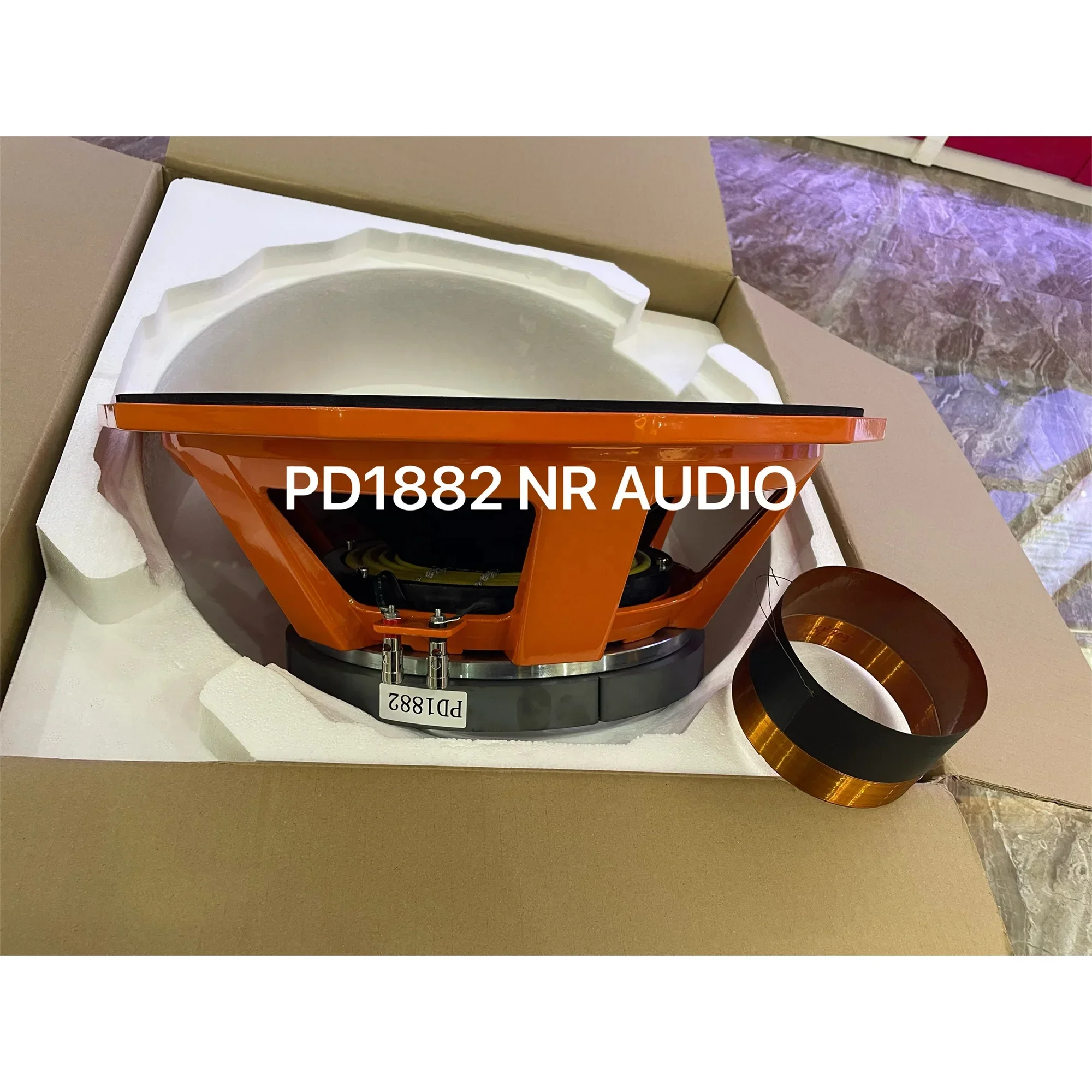 Hot 18-inch Speaker Newly Upgraded Features Speaker Upper Washer 12mm 280mm Magnet 5inch In/out Stage Speaker
Hot 18-inch Speaker Newly Upgraded Features Speaker Upper Washer 12mm 280mm Magnet 5inch In/out Stage Speaker