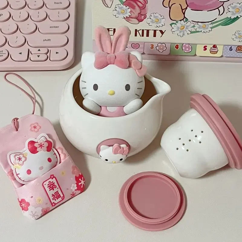 Kawaii Sanrio Ceramics Tea Set DIY Hello Kitty 3D stickers Cartoon Travel Portable Teapot Suit Cute Fashion Home Office Supplies
Kawaii Sanrio Ceramics Tea Set DIY Hello Kitty 3D stickers Cartoon Travel Portable Teapot Suit Cute Fashion Home Office Supplies