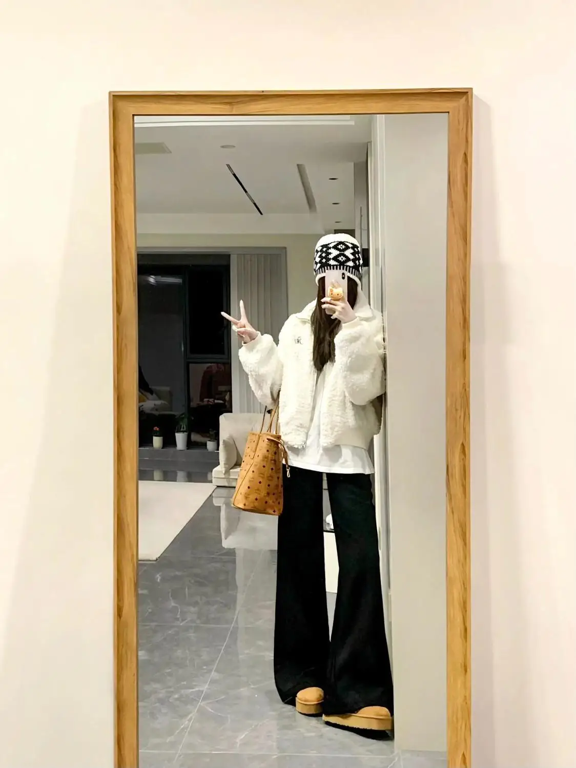 Куртка из овечьей шерсти, женская куртка в готическом стиле для альпинизма, дизайн для скалолазания, походная мода, треккинговый вид, альпийская эстетичная горная женская куртка
Куртка из овечьей шерсти, женская куртка в готическом стиле для альпинизма, дизайн для скалолазания, походная мода, треккинговый вид, альпийская эстетичная горная женская куртка