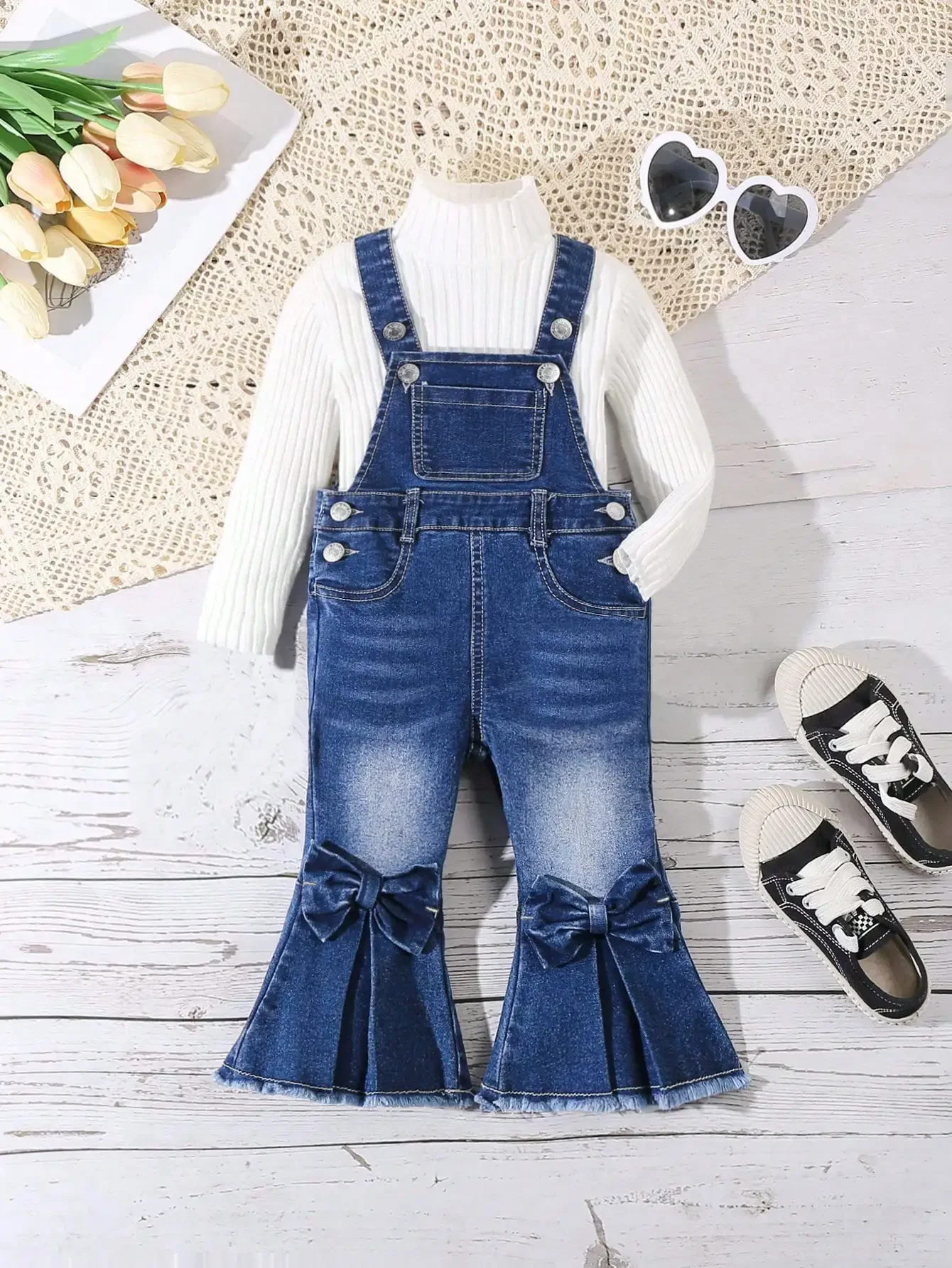 Playful Pals Baby Girls' Vintage Cute Bowknot College Style Stretch Denim Overalls Flares
Playful Pals Baby Girls' Vintage Cute Bowknot College Style Stretch Denim Overalls Flares