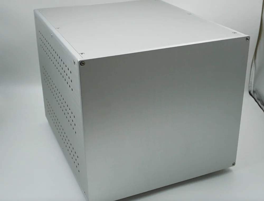 3000W All aluminum amplifier chassis / Preamplifier case / AMP Enclosure DIY box (300 *263*360mm)
3000W All aluminum amplifier chassis / Preamplifier case / AMP Enclosure DIY box (300 *263*360mm)