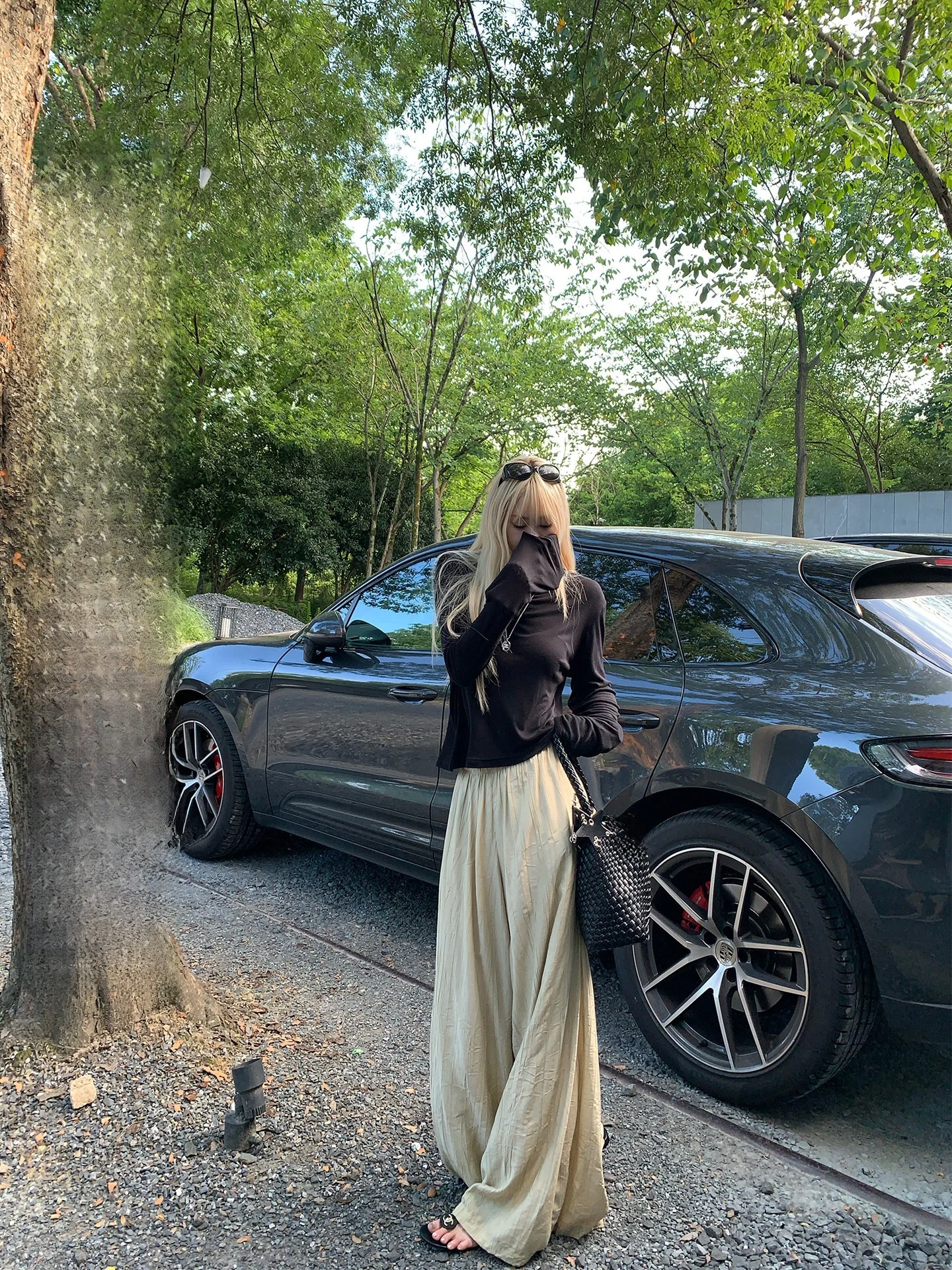 Summer Casual High Waist Wide Leg Pants Women's Folded Texture Tea Break Trousers Straight Tube Pants Comfortable Commute
Summer Casual High Waist Wide Leg Pants Women's Folded Texture Tea Break Trousers Straight Tube Pants Comfortable Commute