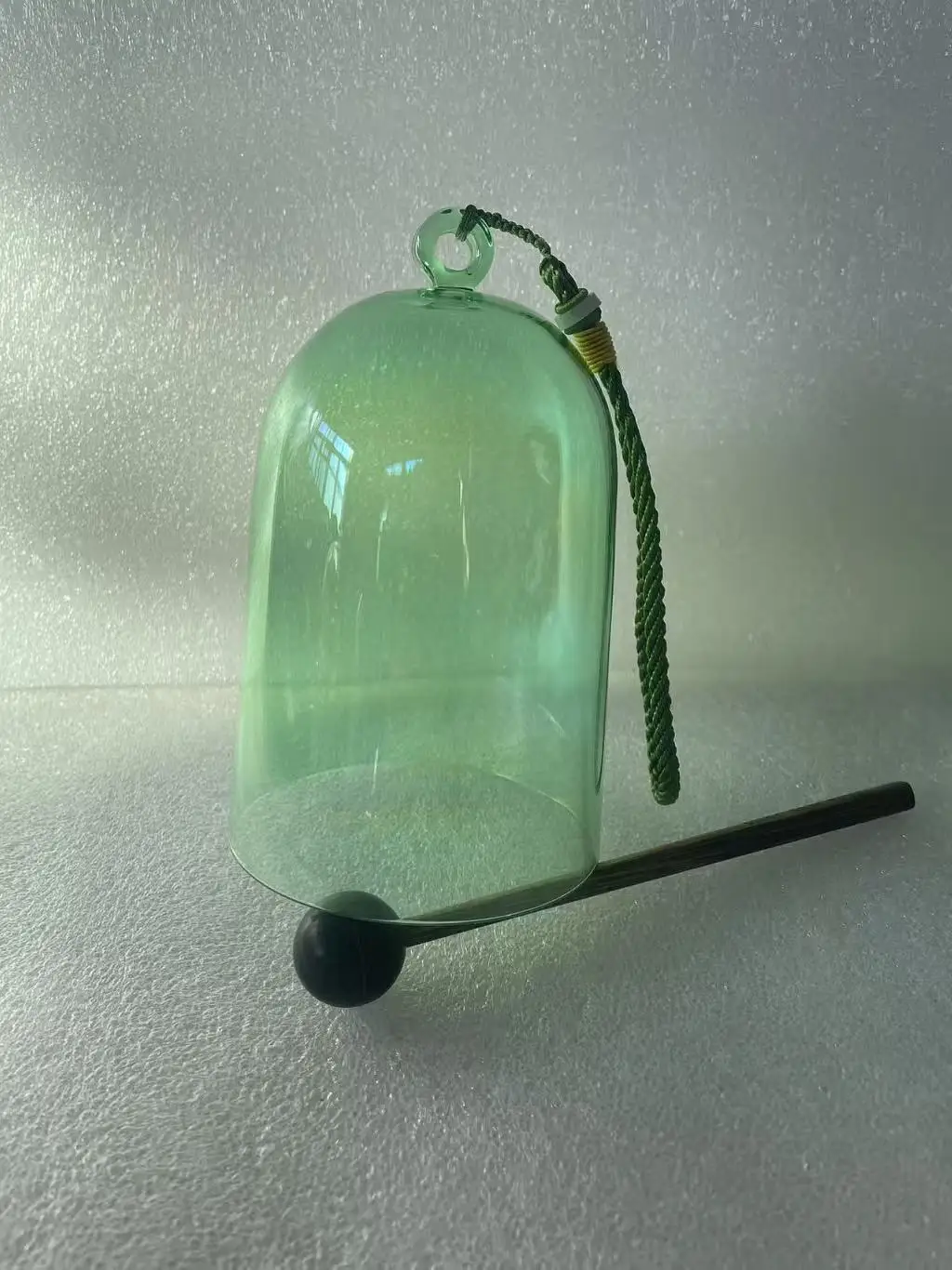 magic green color crystal singing bell 5th octave Perfect F or F# note or other G or G# or A or A# or B notein 432hz
magic green color crystal singing bell 5th octave Perfect F or F# note or other G or G# or A or A# or B notein 432hz