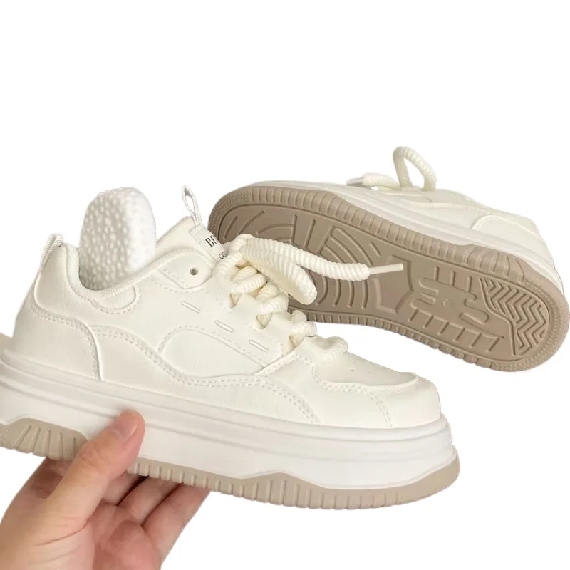 New Comfortable Flat-soled Fashion Sneakers Round-toe Lace-up Casual White Thick-soled Vulcanized Shoes Seasonal
New Comfortable Flat-soled Fashion Sneakers Round-toe Lace-up Casual White Thick-soled Vulcanized Shoes Seasonal