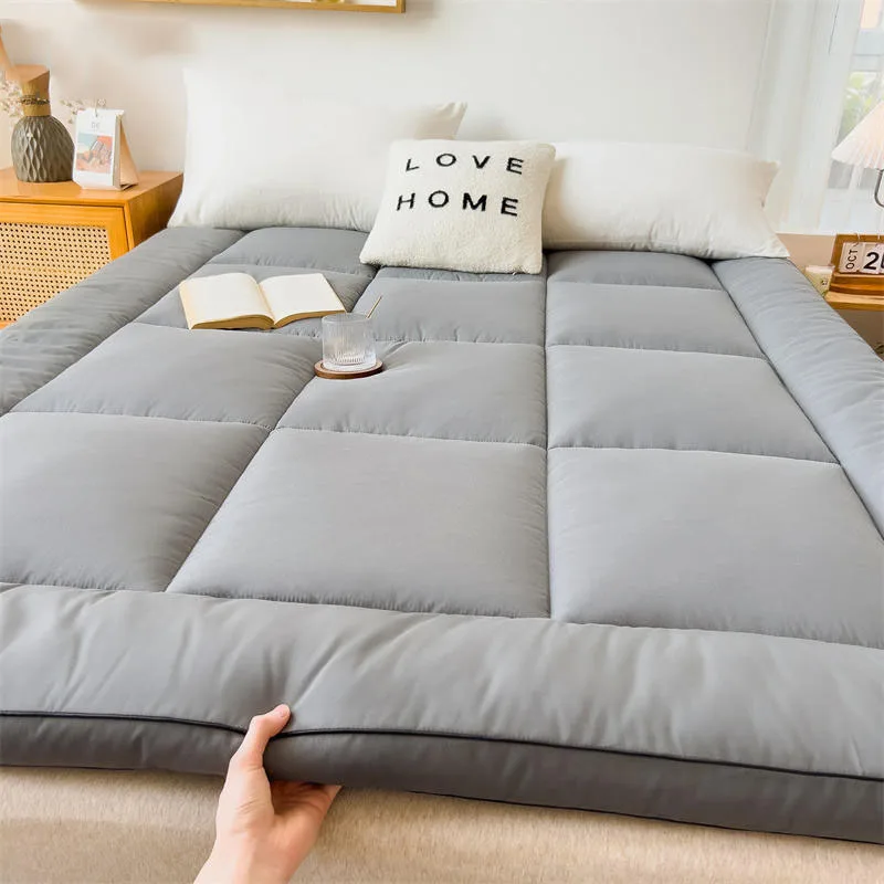 Мягкий матрас, домашняя спальня, татами, кровать, матрас, студенческий одиночный матрас, матрас, складной коврик снизу
Мягкий матрас, домашняя спальня, татами, кровать, матрас, студенческий одиночный матрас, матрас, складной коврик снизу