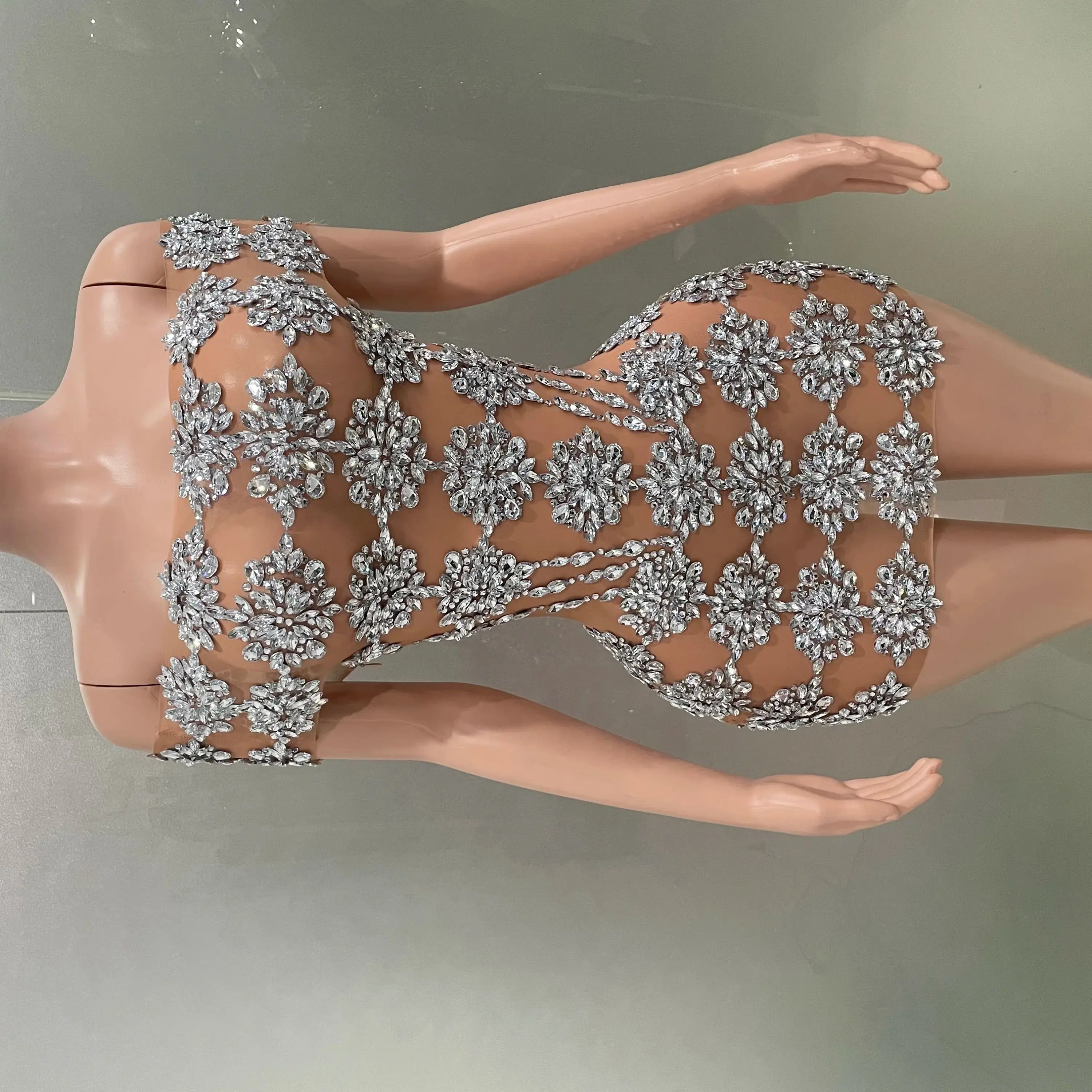 Sparkly Rhinestone Mesh Mini Dress Women Sexy Nightclub Party Dance Performance Costume Singer Dancer Show Stage Wear
Sparkly Rhinestone Mesh Mini Dress Women Sexy Nightclub Party Dance Performance Costume Singer Dancer Show Stage Wear