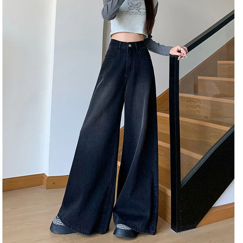 Retro Ladies Fashion High Waist Cowboy Trousers Spring Autumn Women Wide Leg Jeans 2025 High-end Female Loose Trumpet Pantalons
Retro Ladies Fashion High Waist Cowboy Trousers Spring Autumn Women Wide Leg Jeans 2025 High-end Female Loose Trumpet Pantalons