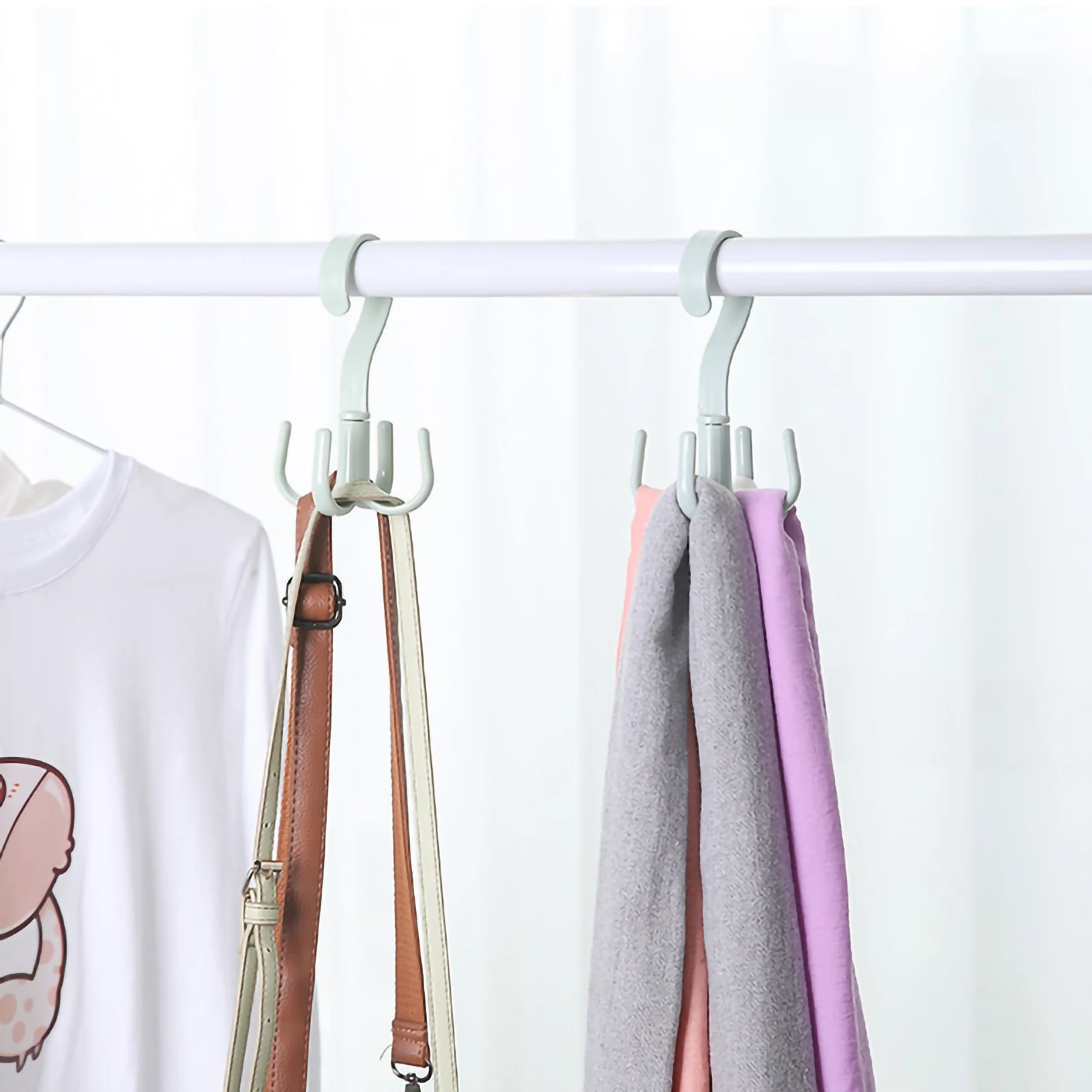 Plastic Bag Hanger Scarf Hanging Rack Rotating Handbag Hanger Multifunctional Closet Handbag Hook Scarf Hanging Rack for Bedroom
Plastic Bag Hanger Scarf Hanging Rack Rotating Handbag Hanger Multifunctional Closet Handbag Hook Scarf Hanging Rack for Bedroom