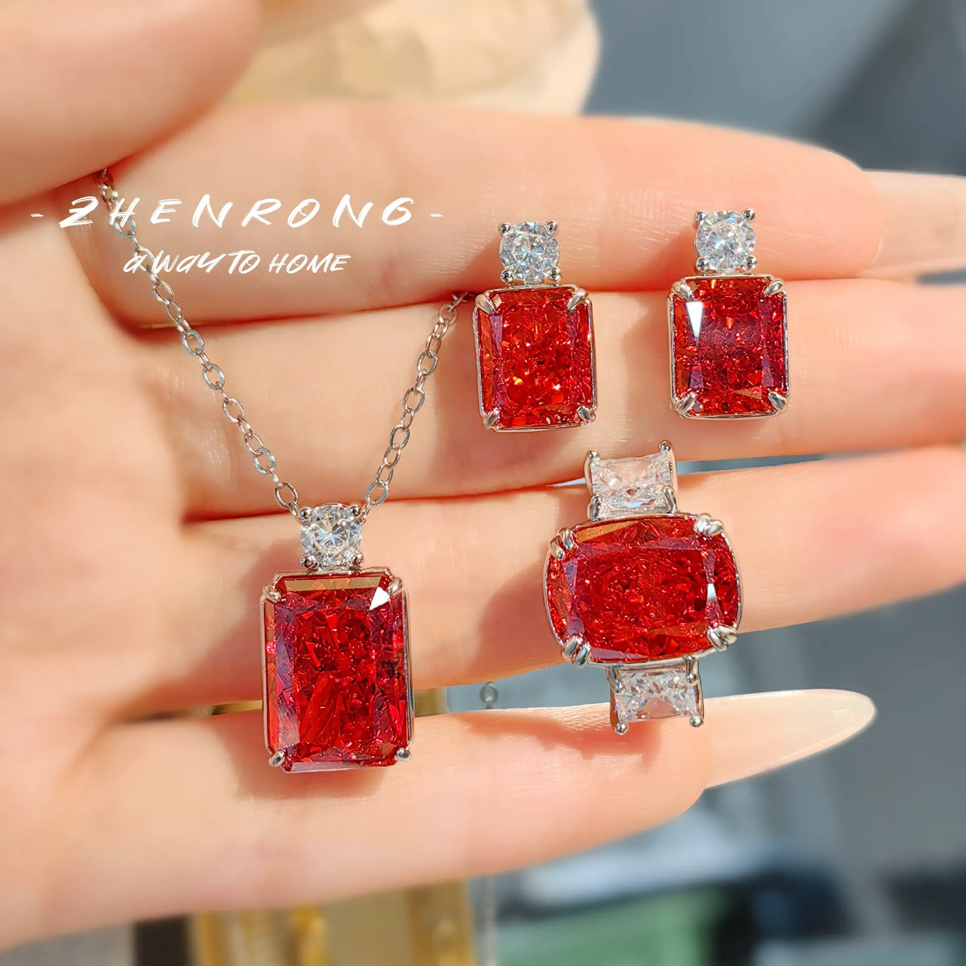 Foydjew Exquisite Luxury Orange Red Ice Flower Cut High Carbon Diamond Pendant Necklaces Earrings Rings Jewelry Sets For Women
Foydjew Exquisite Luxury Orange Red Ice Flower Cut High Carbon Diamond Pendant Necklaces Earrings Rings Jewelry Sets For Women