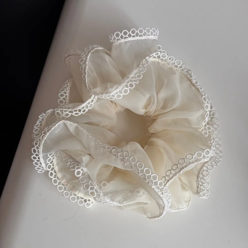 Elastic Lace Trim Mesh Scrunchie Korean Style Headwear Double-layer Mesh Hair Rope Solid Color Sweet Large Intestine Hair Ring
Elastic Lace Trim Mesh Scrunchie Korean Style Headwear Double-layer Mesh Hair Rope Solid Color Sweet Large Intestine Hair Ring