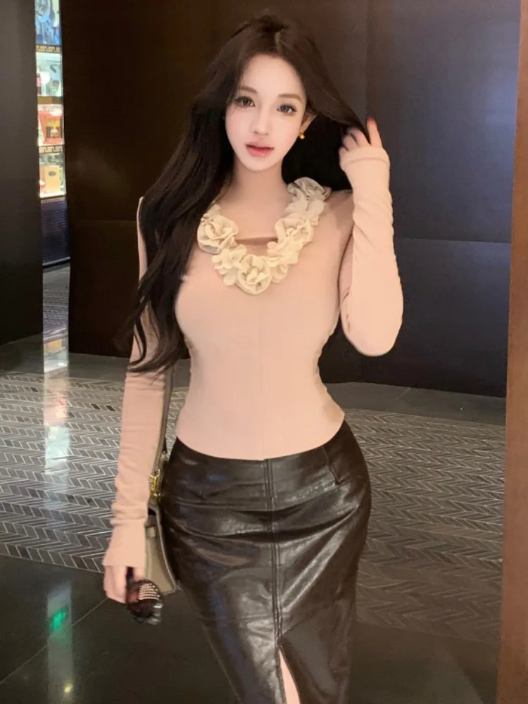 Elegant Long Sleeve T-Shirt Women's Spring Autumn New Slimming Top mid Length High Waist Bodycon Skirt Floral 3D Soft Design
Elegant Long Sleeve T-Shirt Women's Spring Autumn New Slimming Top mid Length High Waist Bodycon Skirt Floral 3D Soft Design