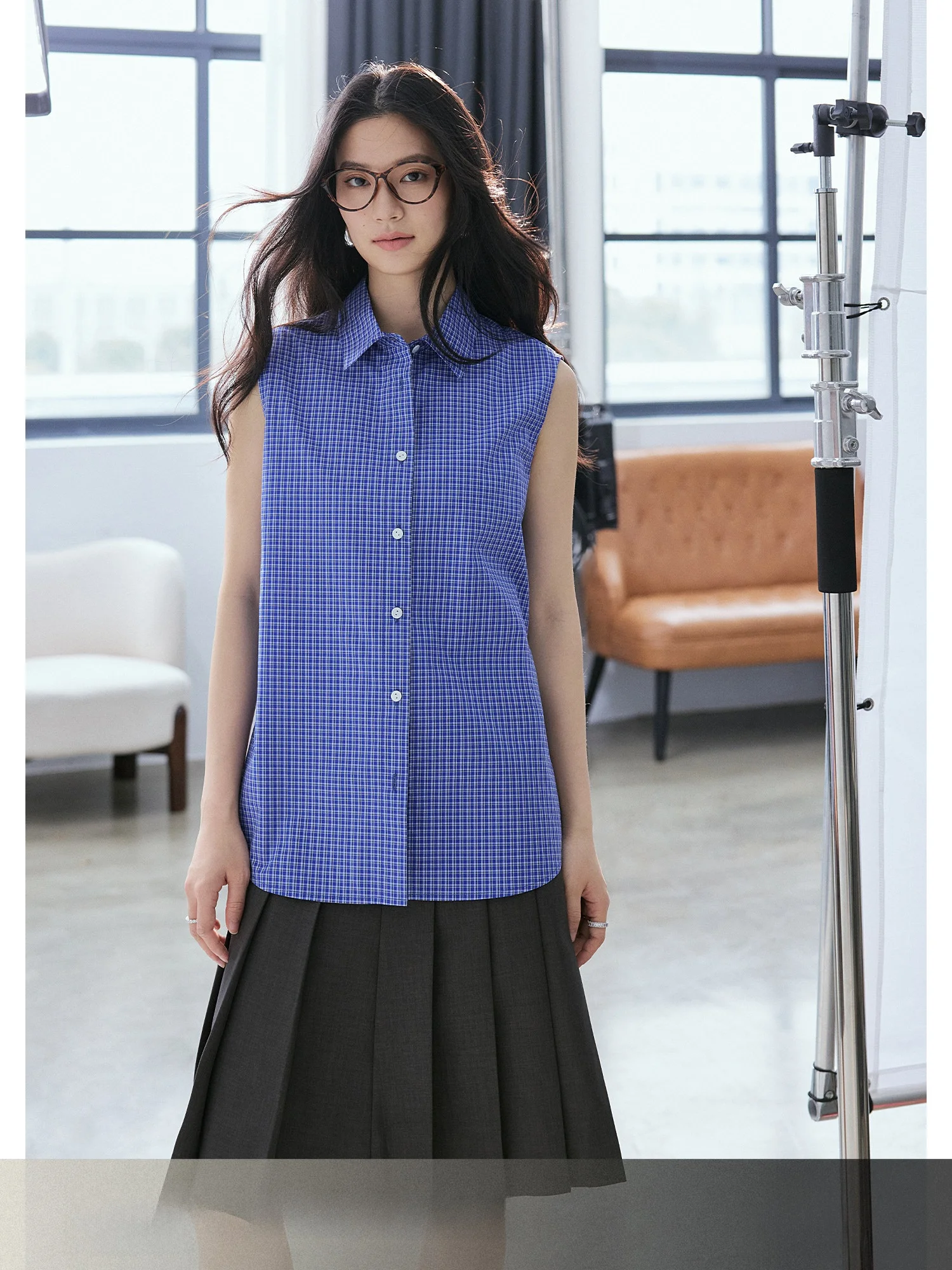 Women's Cotton No-Sleeve Collared Shirt Commute Casual Slimming Layering Spring Summer New Style Simple Design Commute Friendly
Women's Cotton No-Sleeve Collared Shirt Commute Casual Slimming Layering Spring Summer New Style Simple Design Commute Friendly