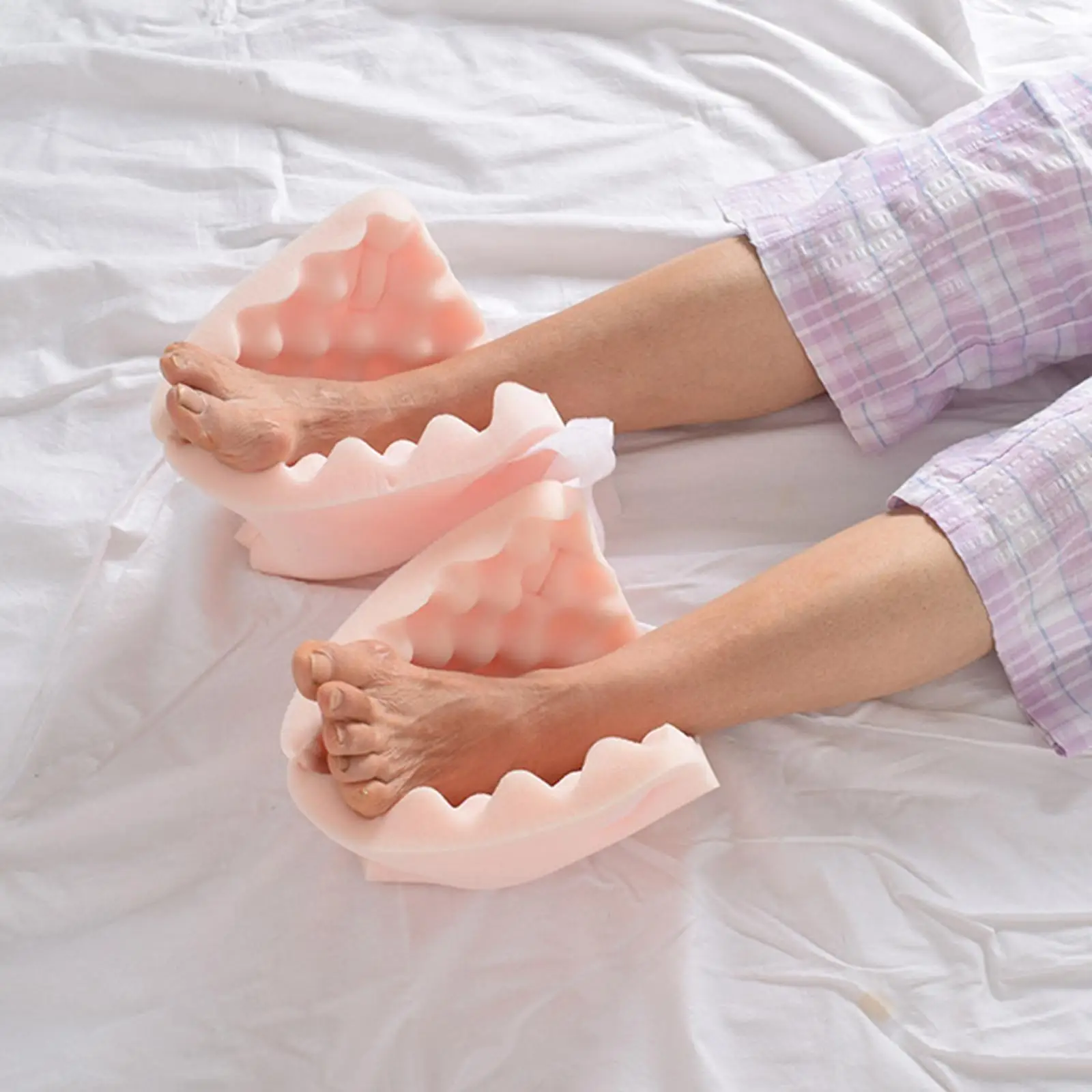 2 Pieces Heel Protector Cushion Sponge Filled Breathable Adjustable Ankle Protect Anti Heel Pad for Bed Sores Ulcers
2 Pieces Heel Protector Cushion Sponge Filled Breathable Adjustable Ankle Protect Anti Heel Pad for Bed Sores Ulcers