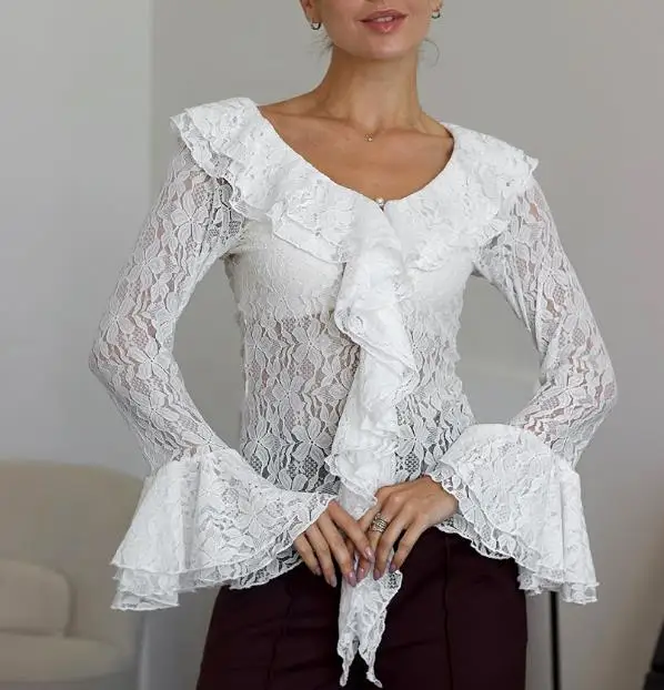 2025 Autumn/Winter New Women's Fashion Elegant Luxury Lace Knitted Perspective Hollow Long Sleeve Women's T-shirt
2025 Autumn/Winter New Women's Fashion Elegant Luxury Lace Knitted Perspective Hollow Long Sleeve Women's T-shirt