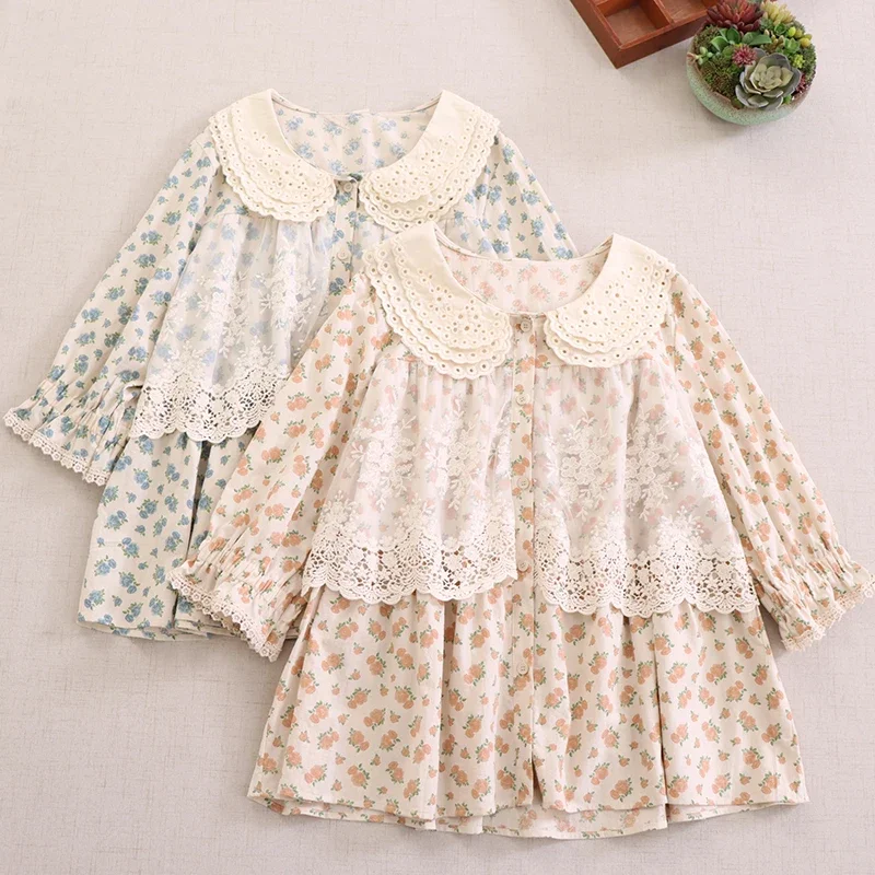 Summer Japanese Sweet Mori Girl Style Lace Spliced Floral Print Shirt Women Peter Pan Collar Half Sleeve Single Breasted Blouse
Summer Japanese Sweet Mori Girl Style Lace Spliced Floral Print Shirt Women Peter Pan Collar Half Sleeve Single Breasted Blouse