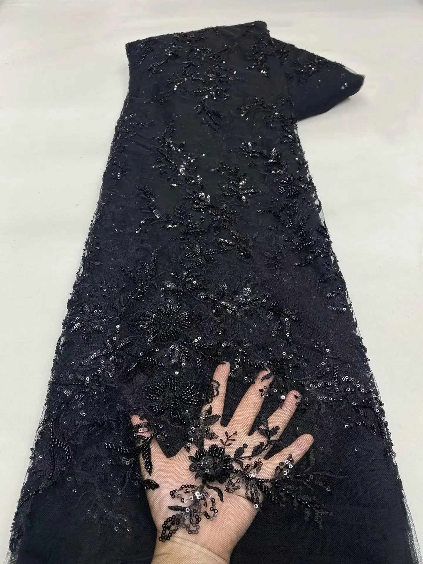 Luxury African Sequins Tulle Lace Fabric High Quality French Nigerian Handmade Beads Lace Fabric For Wedding Dress Sew PXX26142
Luxury African Sequins Tulle Lace Fabric High Quality French Nigerian Handmade Beads Lace Fabric For Wedding Dress Sew PXX26142