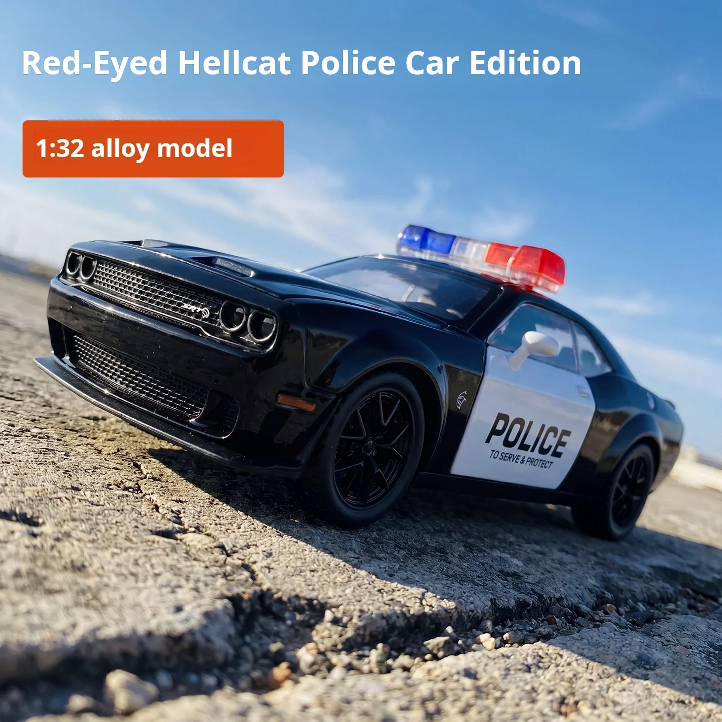 1:32 scale Red-Eyed Hellcat Police Car Edition exquisite die-cast simulation American muscle sports car toy desktop decoration
1:32 scale Red-Eyed Hellcat Police Car Edition exquisite die-cast simulation American muscle sports car toy desktop decoration