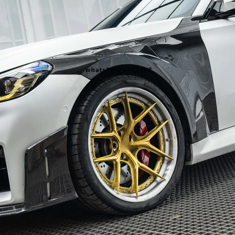High Quality Carbon Fiber AE Style Front Fenders A-RT for M2 G87 2022+
High Quality Carbon Fiber AE Style Front Fenders A-RT for M2 G87 2022+