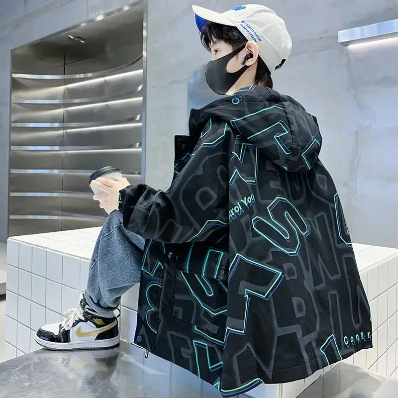 Spring and Autumn Children's Jacket Zipper New Fashionable Boys' Printed Casual Hoodie Coat 110-170cm
Spring and Autumn Children's Jacket Zipper New Fashionable Boys' Printed Casual Hoodie Coat 110-170cm