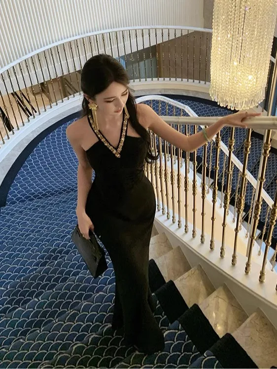 Элегантное длинное вечернее платье с жемчужными бусинами, сексуальное, с V-образным вырезом, без бретелек, для торжественных случаев, с завышенной талией, облегающее, из полиэфирного волокна
Элегантное длинное вечернее платье с жемчужными бусинами, сексуальное, с V-образным вырезом, без бретелек, для торжественных случаев, с завышенной талией, облегающее, из полиэфирного волокна