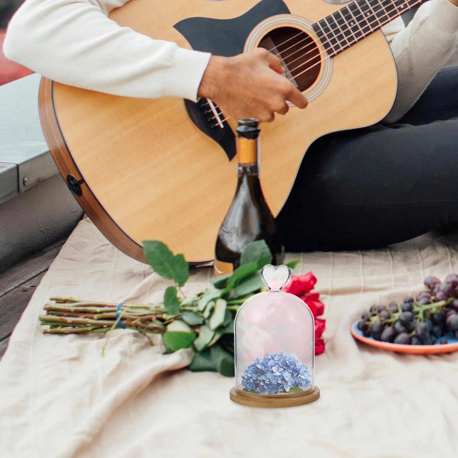 Clear Glass Cloche Dome Elegant Display Case Forever Flower Scented Candles Heart Shaped Handle Home Decor Mantel Coffee Table
Clear Glass Cloche Dome Elegant Display Case Forever Flower Scented Candles Heart Shaped Handle Home Decor Mantel Coffee Table