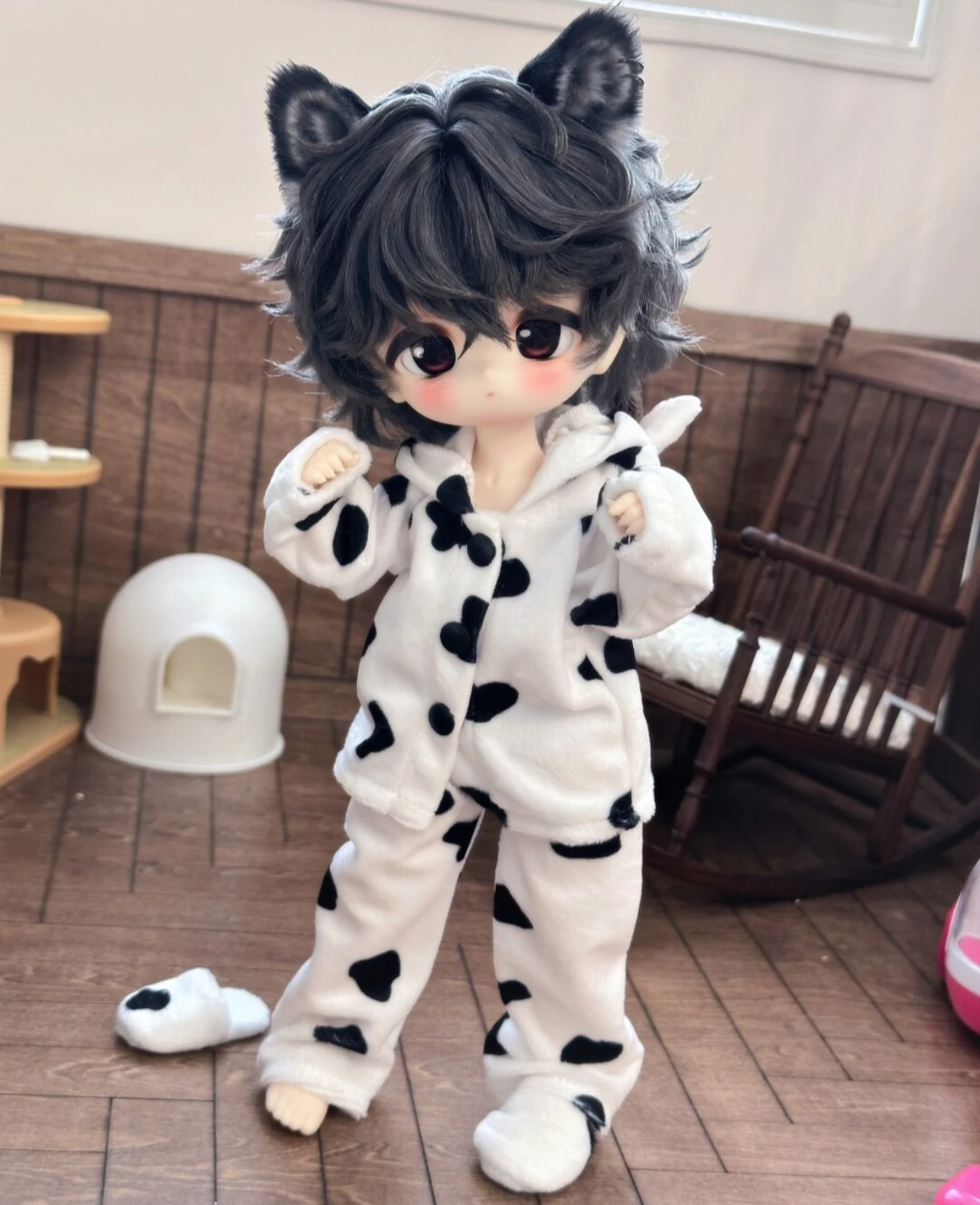 1/6 1/4 кукольная одежда, коровья пижама для куклы Bjd 30/45 см, топ, брюки, треугольная шапка, тапочки, нарядные игрушки, аксессуары для кукол для девочек
1/6 1/4 кукольная одежда, коровья пижама для куклы Bjd 30/45 см, топ, брюки, треугольная шапка, тапочки, нарядные игрушки, аксессуары для кукол для девочек