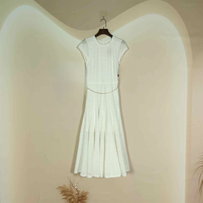2024 Women Hollow out Maxi Dress Embroidered Slim Evening Grand Party Elegant Ladies Dress
2024 Women Hollow out Maxi Dress Embroidered Slim Evening Grand Party Elegant Ladies Dress