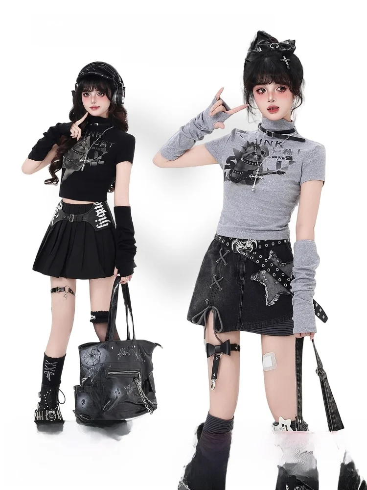 Утягивающая футболка с высоким воротником и длинным светом, милый крутой женский модный топ в американском стиле в стиле ретро для начальной осенней одежды
Утягивающая футболка с высоким воротником и длинным светом, милый крутой женский модный топ в американском стиле в стиле ретро для начальной осенней одежды