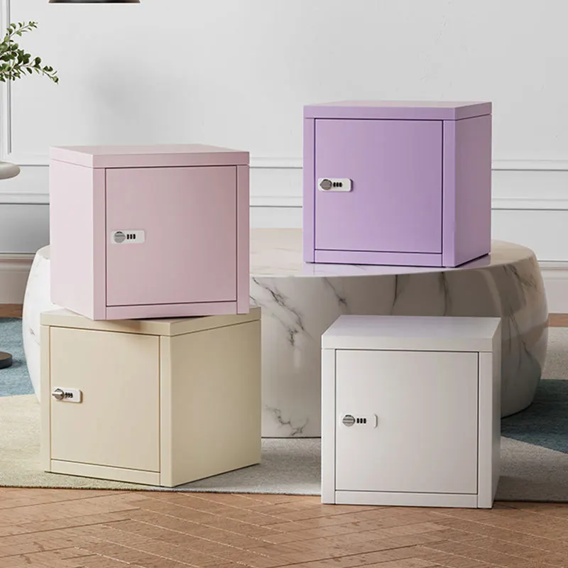 Маленький ящик для пароля, сейф, бытовой с замком для хранения, ящик для хранения, настольный студенческий шкафчик, небольшой квадратный шкаф с защитой от кражи.
Маленький ящик для пароля, сейф, бытовой с замком для хранения, ящик для хранения, настольный студенческий шкафчик, небольшой квадратный шкаф с защитой от кражи.