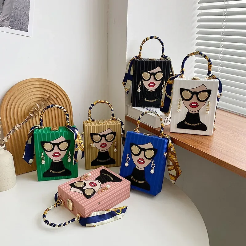 2025 Evening Bags New Fashionable Leather Shoulder Bag Woman Hard High Quality Hip Hop Party Luxury Designer Handbag
2025 Evening Bags New Fashionable Leather Shoulder Bag Woman Hard High Quality Hip Hop Party Luxury Designer Handbag