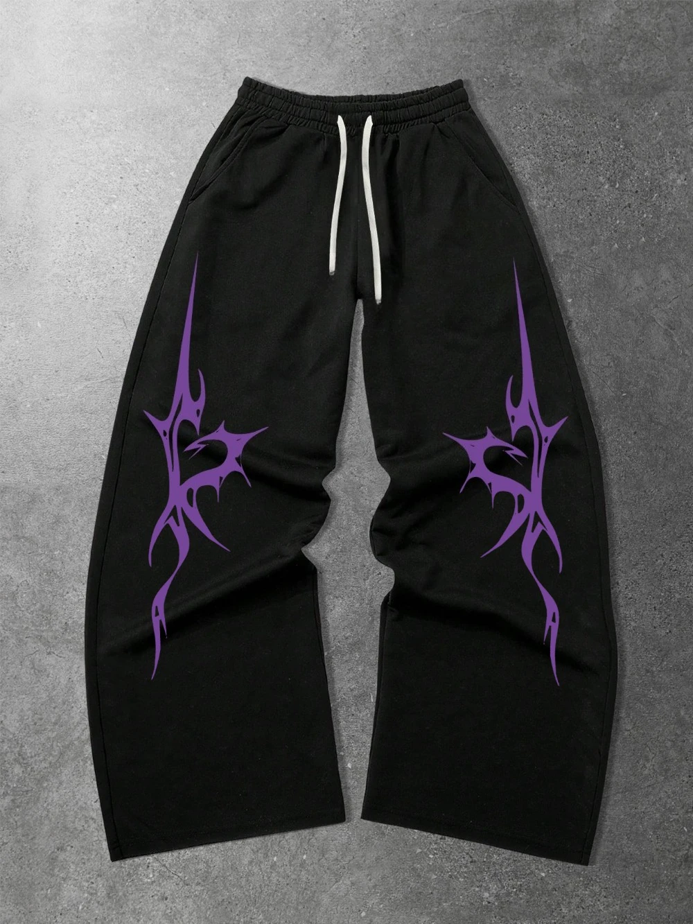 Unisex loose-fitting dark thorn design casual trousers sporty jogging trousers straight-leg trousers streetwear trousers
Unisex loose-fitting dark thorn design casual trousers sporty jogging trousers straight-leg trousers streetwear trousers