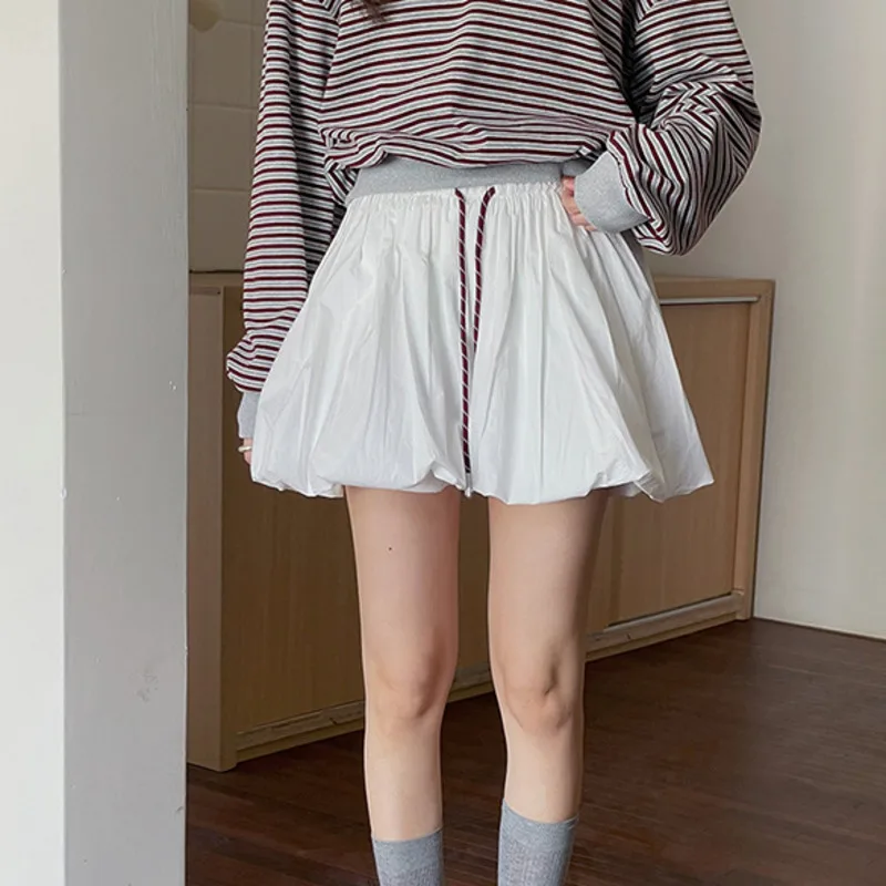 Vintage Sweet Bud Skirt Women A-line Lace-up High Waist Female Mini Skirts Faldas Ajustadas Short Skirts With Lining NEW
Vintage Sweet Bud Skirt Women A-line Lace-up High Waist Female Mini Skirts Faldas Ajustadas Short Skirts With Lining NEW