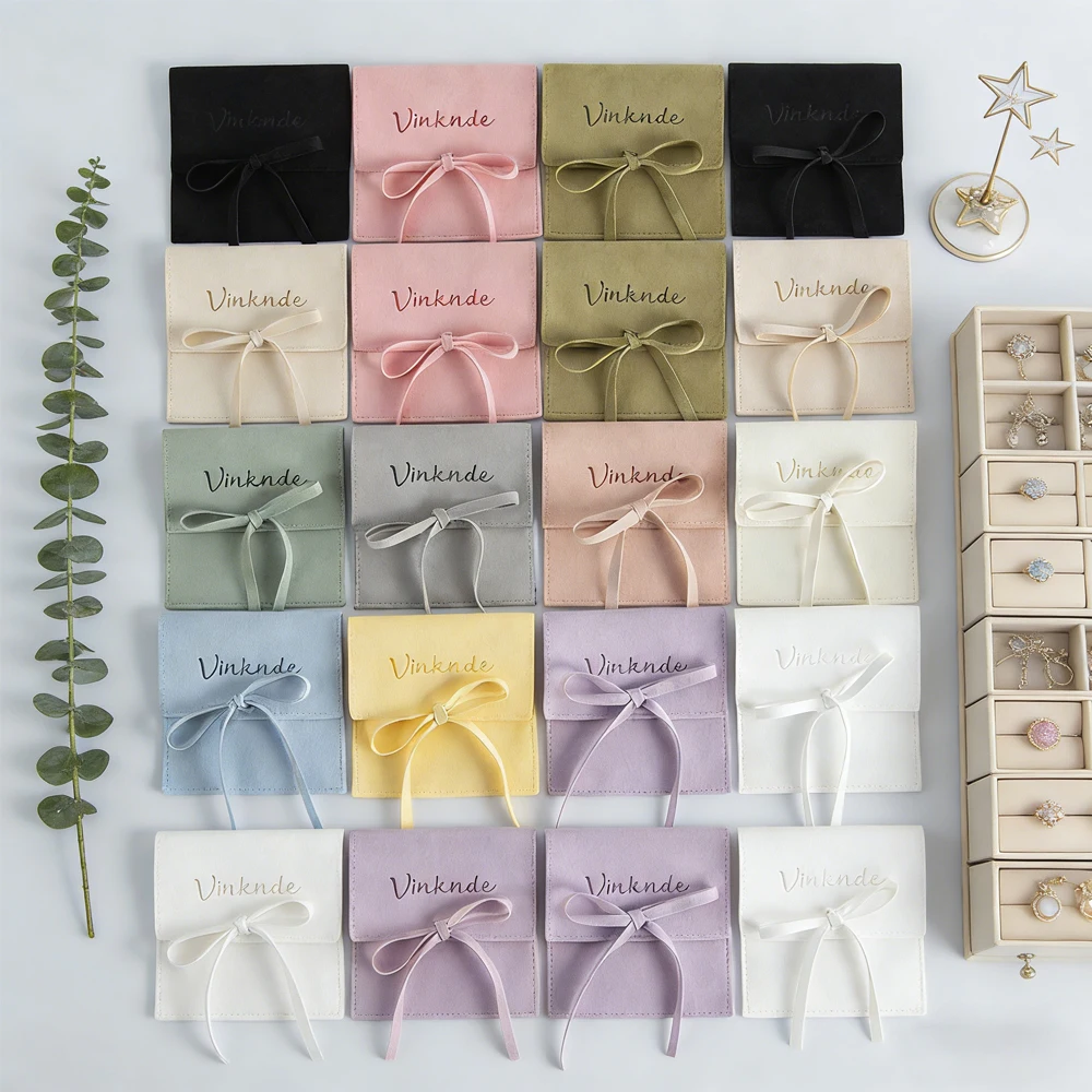 100 шт. персонализированные замшевые сумки для ювелирных изделий, конверт из микрофибры с клапаном и веревочными мешочками, индивидуальный логотип, имя, подарочный пакет, органайзер, упаковка
100 шт. персонализированные замшевые сумки для ювелирных изделий, конверт из микрофибры с клапаном и веревочными мешочками, индивидуальный логотип, имя, подарочный пакет, органайзер, упаковка