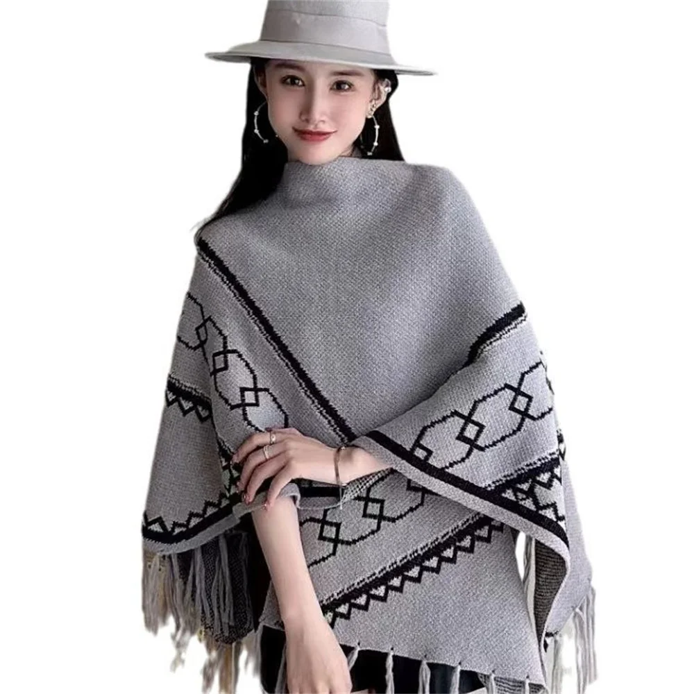 5 Style Printed Long Poncho Shawl Capes Female Big Pendulum Loose Cloak Women Autumn Faux Cashmere Knitted Tassel Out Wear
5 Style Printed Long Poncho Shawl Capes Female Big Pendulum Loose Cloak Women Autumn Faux Cashmere Knitted Tassel Out Wear