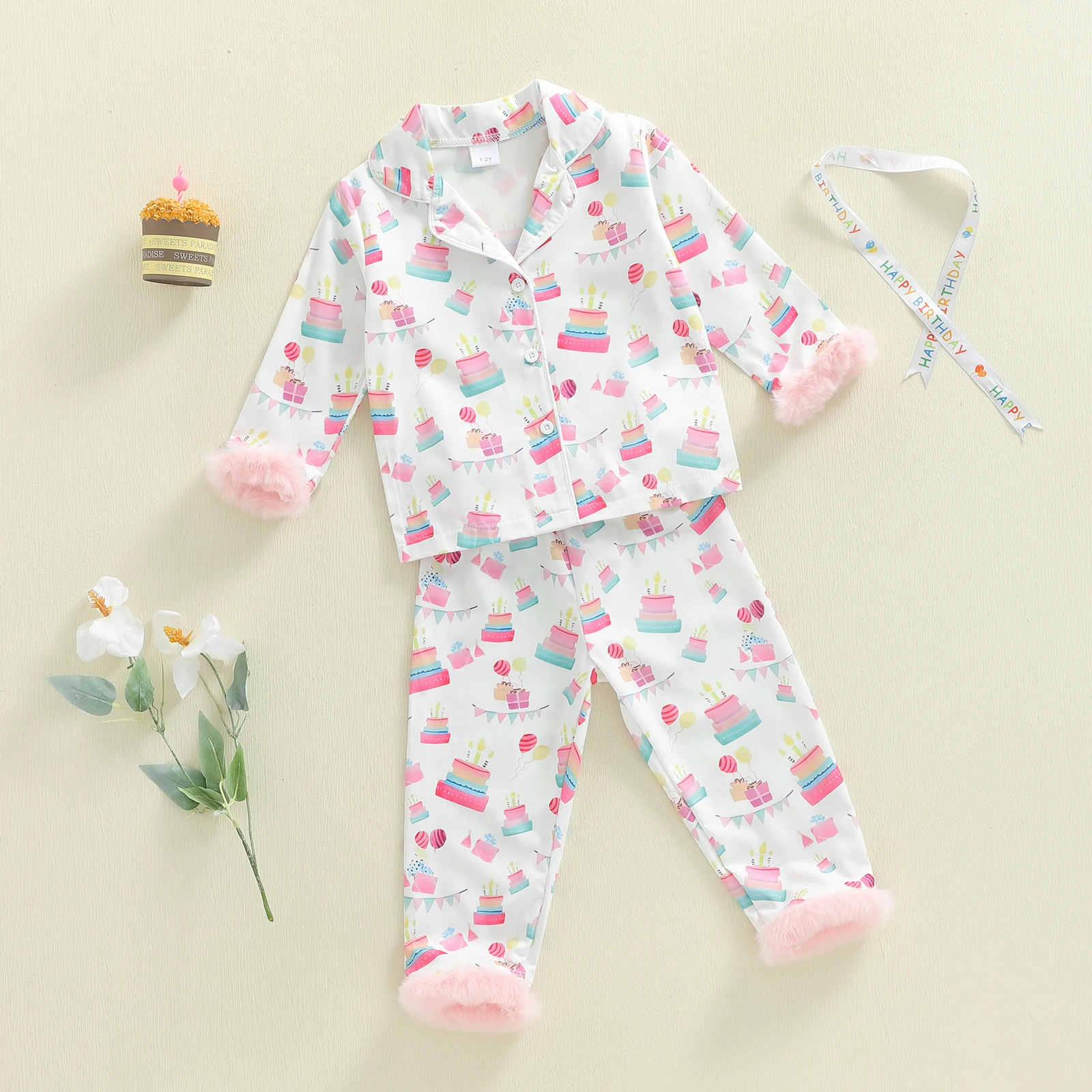 Toddler Girls Birthday Pajamas Set Fashionable Cake Balloon Printed Lapel V Neck Long Sleeve Tops with Pants 2Pcs Sleepwear
Toddler Girls Birthday Pajamas Set Fashionable Cake Balloon Printed Lapel V Neck Long Sleeve Tops with Pants 2Pcs Sleepwear