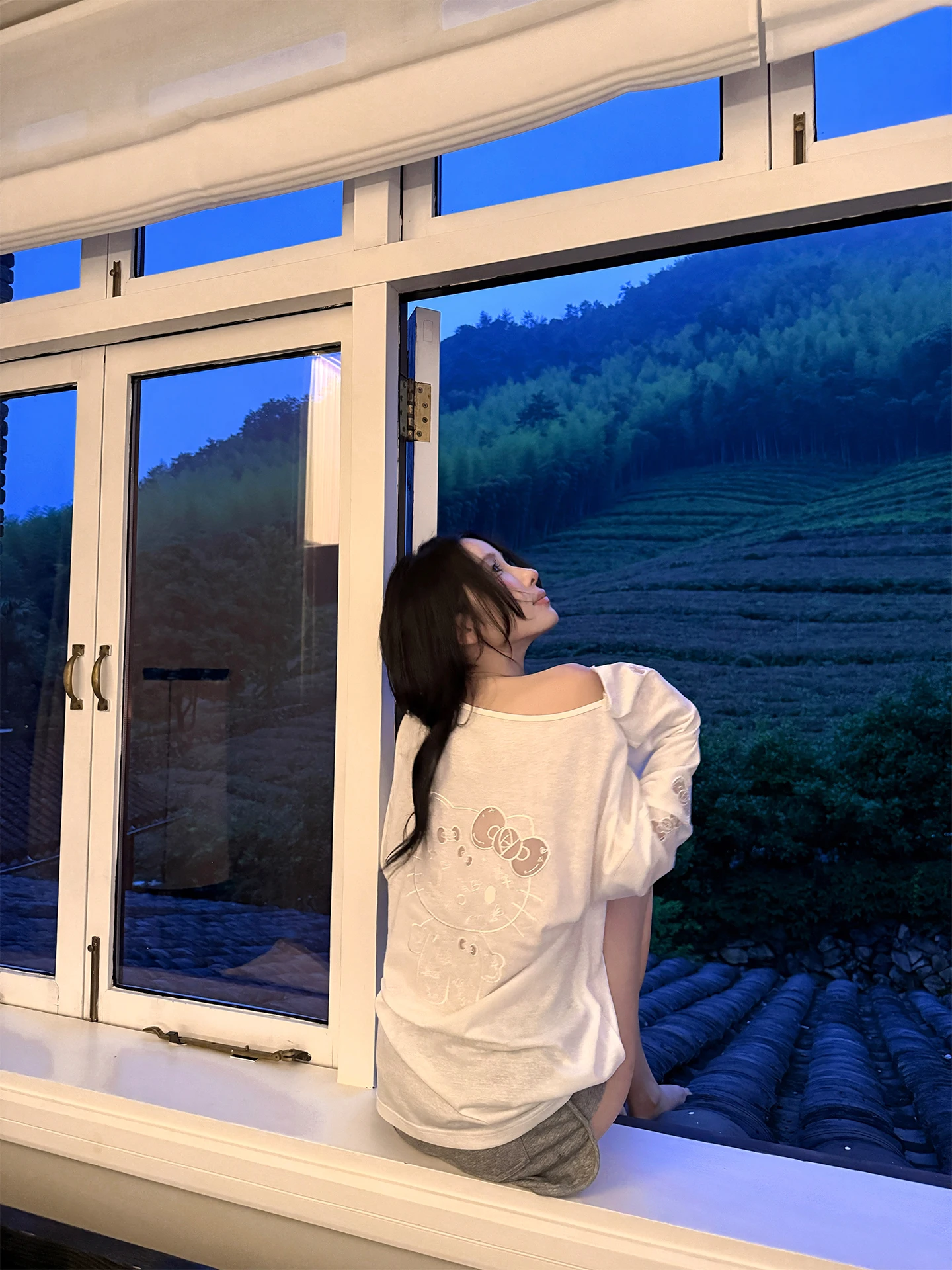 Летний женский топ FuunJ: свободный, дышащий, с вышивкой, комфортный, влагоотводящий
Летний женский топ FuunJ: свободный, дышащий, с вышивкой, комфортный, влагоотводящий