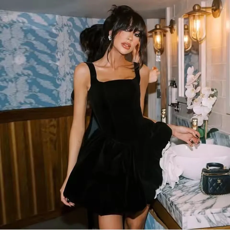 Vintage Velvet Black Bubble With White 3D Flower Detail Square Neckline Birthday Holiday Dress Short Women Dresses
Vintage Velvet Black Bubble With White 3D Flower Detail Square Neckline Birthday Holiday Dress Short Women Dresses