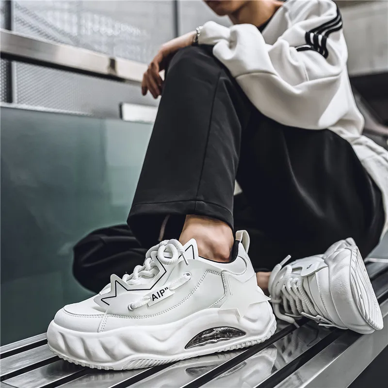 Men's Thick Sole Casual Shoes Four Seasons new Korean Versatile Trendy Soft Sole Outdoor Walking Shoes Youth Fashion Board Shoes
Men's Thick Sole Casual Shoes Four Seasons new Korean Versatile Trendy Soft Sole Outdoor Walking Shoes Youth Fashion Board Shoes